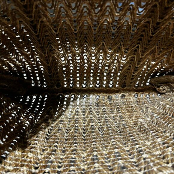 Vintage Woven Jute Tote - 1970s - Faux Wood Handle - Picture 4 of 4